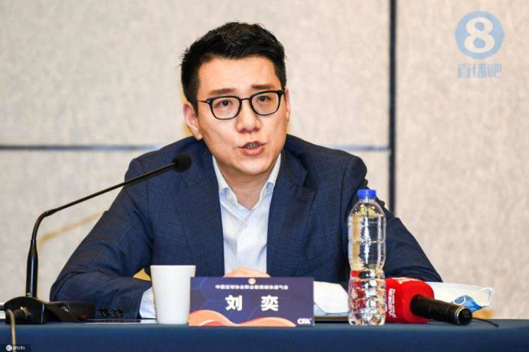 值得关注的是，这部电影甄子丹首次启用了新人导演阚家伟